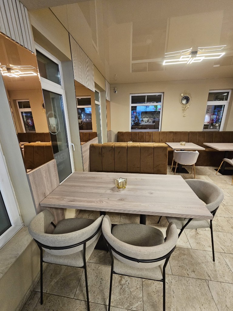 Bistro Urban La Căruță — fotografie locație 11
